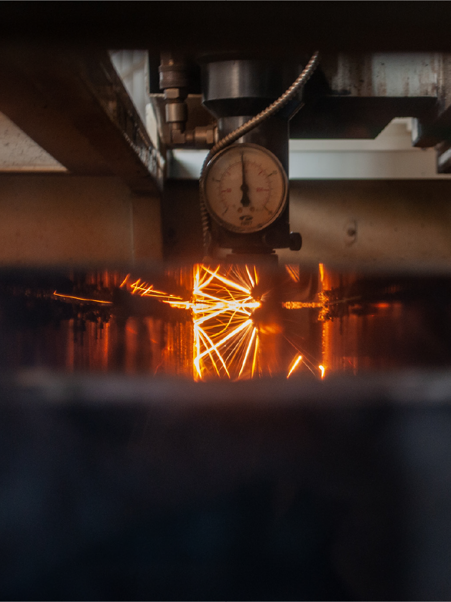 Laser-cutting machine shaping the sheets